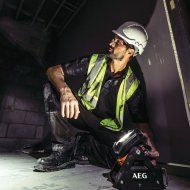 led-reflektor-bfl18x-0-aeg-alati-cosmos-1